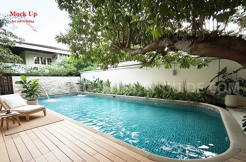 House with Private Pool in Sukhumvit